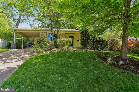 14403 Butternut Ct, Rockville, MD 20853