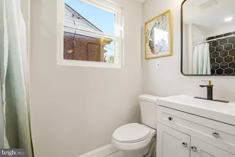 Bath - 1202 Burton St, Silver Spring, MD 20910 photo 3 of 8