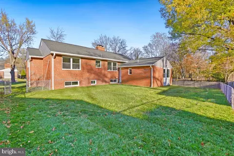 Exterior - 1202 Burton St, Silver Spring, MD 20910 photo 3 of 3