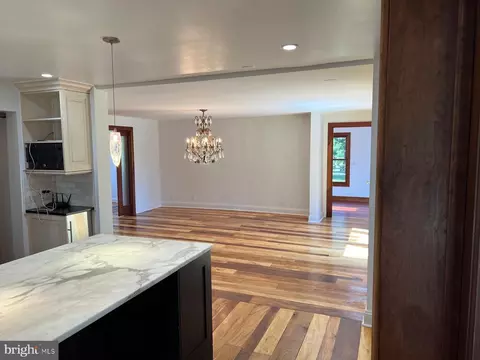 Other - 10420 Oaklyn Dr, Potomac, MD 20854 photo 3 of 6