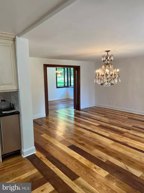 Dining - 10420 Oaklyn Dr, Potomac, MD 20854 photo 1 of 1