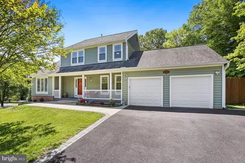 Exterior - 13311 Hathaway Dr, Silver Spring, MD 20906 photo 3 of 17