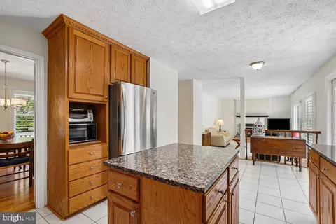 Kitchen - 13311 Hathaway Dr, Silver Spring, MD 20906 photo 4 of 4