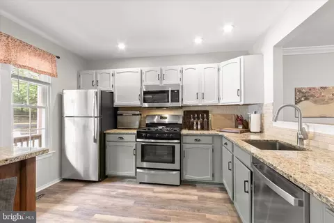 Kitchen - 14206 Long Green Dr, Silver Spring, MD 20906 photo 1 of 1