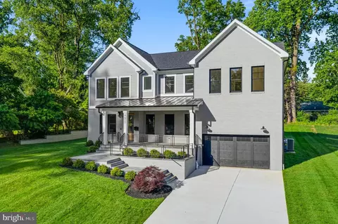9617 Old Spring Rd, Kensington, MD 20895