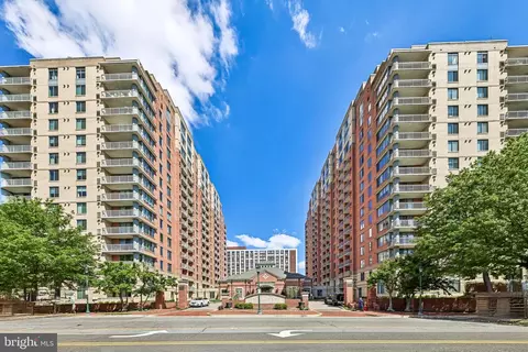 11710 Old Georgetown Rd #1423, North Bethesda, MD 20852