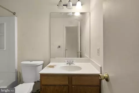 Bath - 12416 Carters Grove Pl, Silver Spring, MD 20904 photo 2 of 2