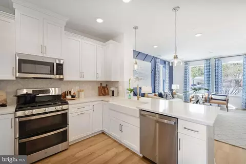 TBB Village Walk Drive #AVERY, Montgomery Village, MD 20886