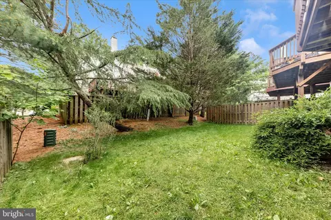 Exterior - 2902 Clovercrest Way, Olney, MD 20832 photo 4 of 8