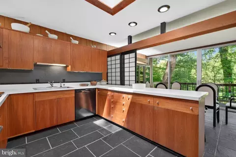 Kitchen - 401 Willington Dr, Silver Spring, MD 20904 photo 1 of 4