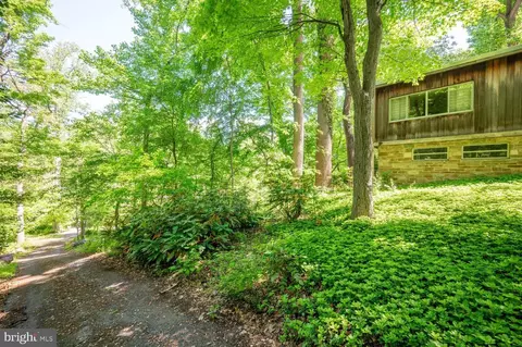 Exterior - 401 Willington Dr, Silver Spring, MD 20904 photo 8 of 10