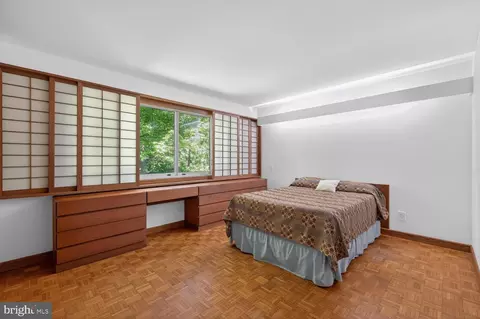 Bedroom - 401 Willington Dr, Silver Spring, MD 20904 photo 1 of 8