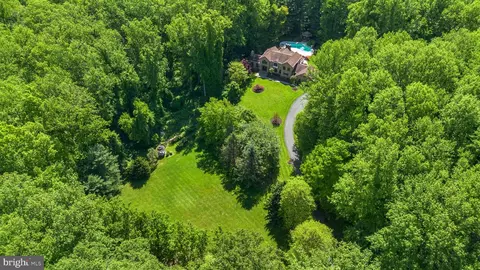 View/Area - 650 Bryants Nursery Rd, Silver Spring, MD 20905 photo 4 of 4