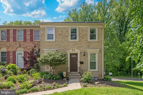 12 Goodport Ln, Gaithersburg, MD 20878