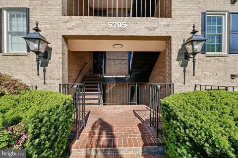 5705 Brewer House Cir #101, North Bethesda, MD 20852