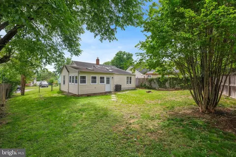 Exterior - 2807 Sheraton St, Silver Spring, MD 20906 photo 5 of 8