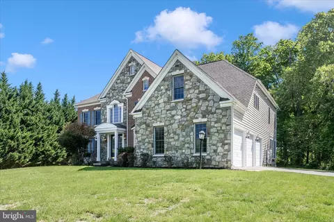 7011 Cypress Hill Dr, Gaithersburg, MD 20879