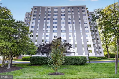 8315 N Brook Ln #2-1004, Bethesda, MD 20814