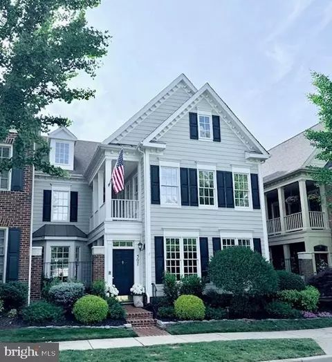 507 Rosebush Ln, Rockville, MD 20850