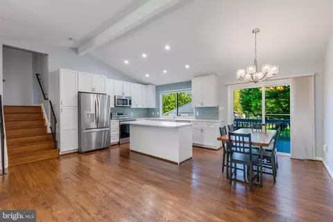 13201 Wilton Oaks Dr, Silver Spring, MD 20906 photo 5