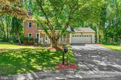 Exterior - 2205 Blue Valley Dr, Silver Spring, MD 20904 photo 2 of 14