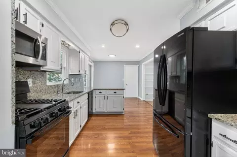Kitchen - 2205 Blue Valley Dr, Silver Spring, MD 20904 photo 1 of 5