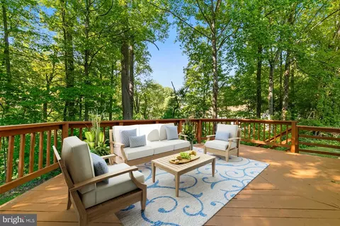 Exterior - 2205 Blue Valley Dr, Silver Spring, MD 20904 photo 8 of 14