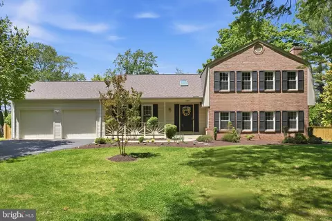11205 Freas Dr, North Potomac, MD 20878