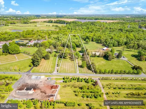5301 Brookeville Rd, Gaithersburg, MD 20882