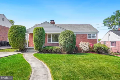 1615 Parham Pl, Silver Spring, MD 20903