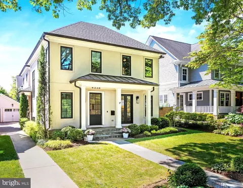 4338 Leland St, Chevy Chase, MD 20815