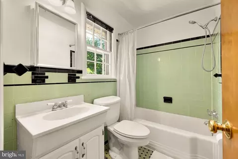 Bath - 13304 Norden Dr, Silver Spring, MD 20906 photo 1 of 2