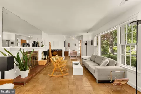 Living - 13304 Norden Dr, Silver Spring, MD 20906 photo 2 of 3
