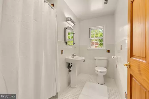 Bath - 13304 Norden Dr, Silver Spring, MD 20906 photo 2 of 2