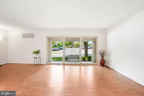 3346 Chiswick Ct #58-1B, Silver Spring, MD 20906 photo 18