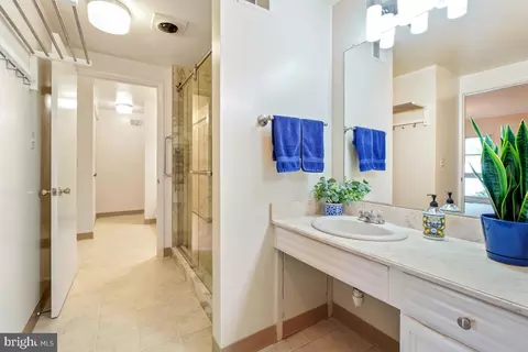 3346 Chiswick Ct #58-1B, Silver Spring, MD 20906 photo 13