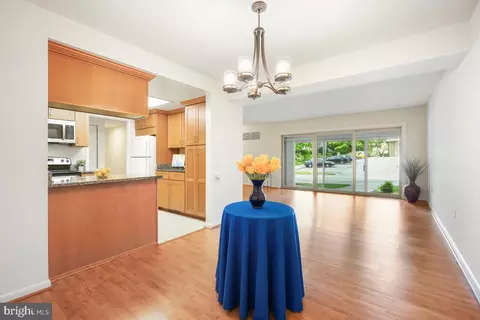 3346 Chiswick Ct #58-1B, Silver Spring, MD 20906 photo 3