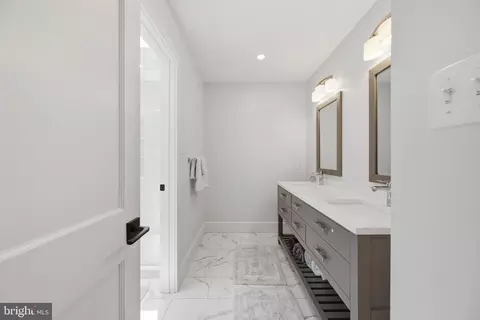 Entry Way - 14412 Sandy Ridge Rd, Silver Spring, MD 20904 photo 1 of 2