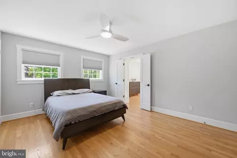 Bedroom - 14412 Sandy Ridge Rd, Silver Spring, MD 20904 photo 1 of 8