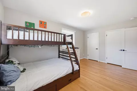 Bedroom - 14412 Sandy Ridge Rd, Silver Spring, MD 20904 photo 5 of 8