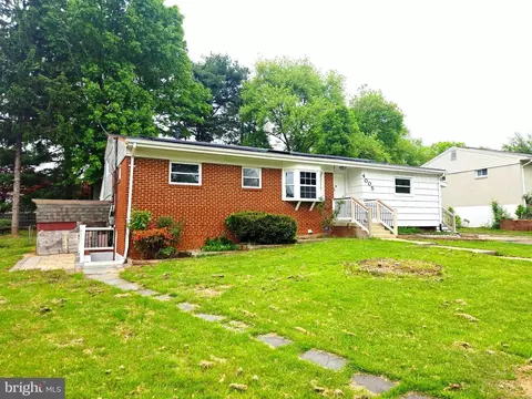 4005 Blackpool Rd, Rockville, MD 20853