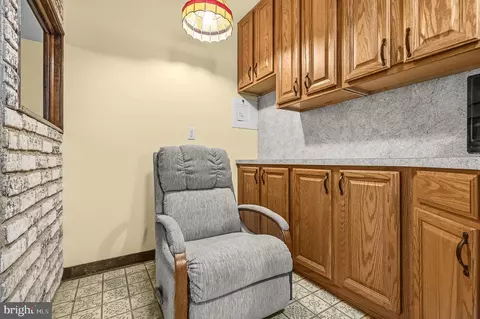Kitchen - 2305 Greenery Ln #T-2-3, Silver Spring, MD 20906 photo 3 of 4