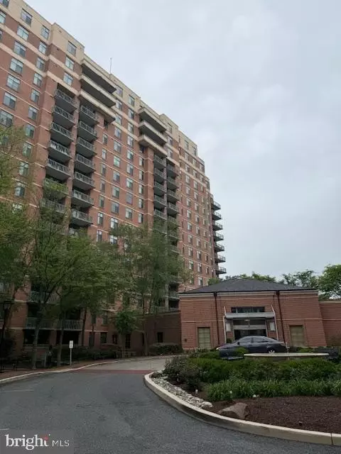 11700 Old Georgetown Rd #1103, North Bethesda, MD 20852