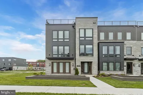6930 Silver Linden St, Bethesda, MD 20817