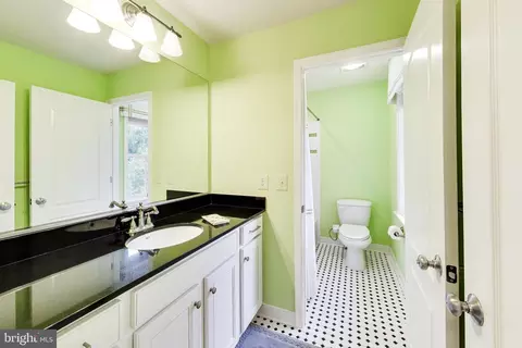 13513 Moonlight Trail Dr, Silver Spring, MD 20906 photo 37