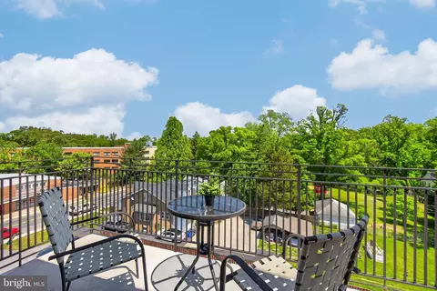 Exterior - 614 Sligo Ave #504, Silver Spring, MD 20910 photo 2 of 2