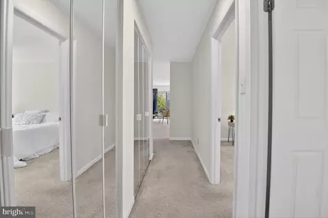 Entry Way - 614 Sligo Ave #504, Silver Spring, MD 20910 photo 2 of 2