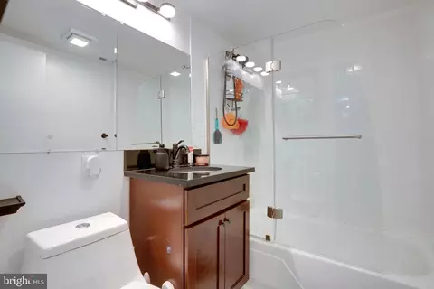 Bath - 3382 Hewitt Ave #102, Silver Spring, MD 20906 photo 1 of 1
