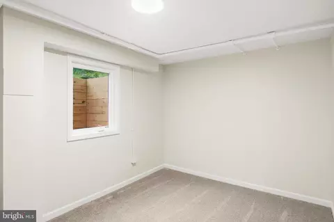 Bedroom - 206 Shaw Ave, Silver Spring, MD 20904 photo 9 of 10