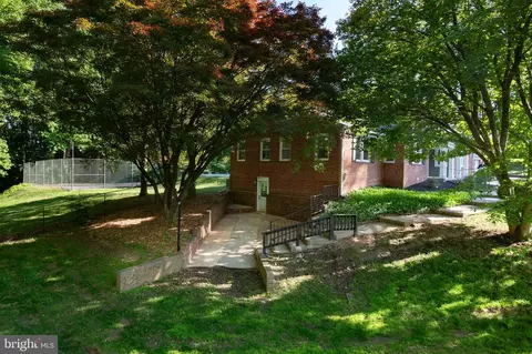 Exterior - 206 Shaw Ave, Silver Spring, MD 20904 photo 9 of 15